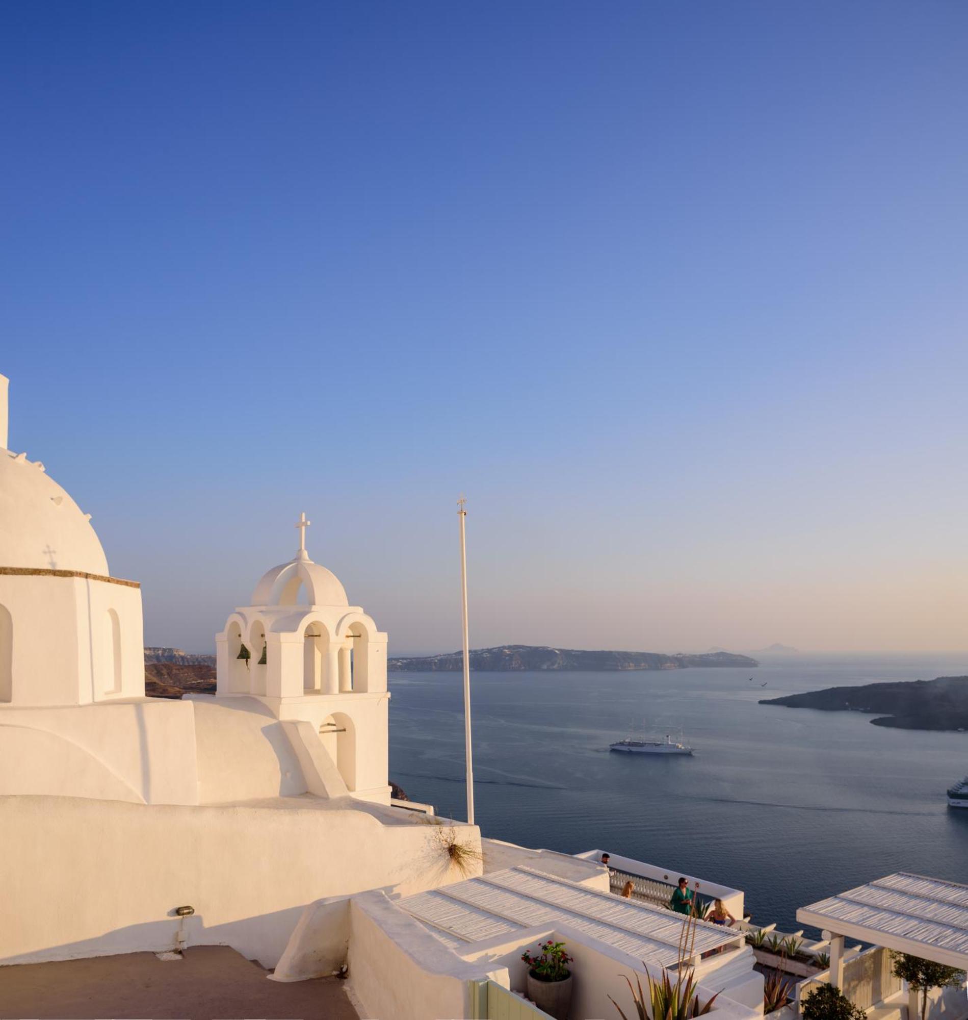 Anemos Family Suites Fira  Exterior photo